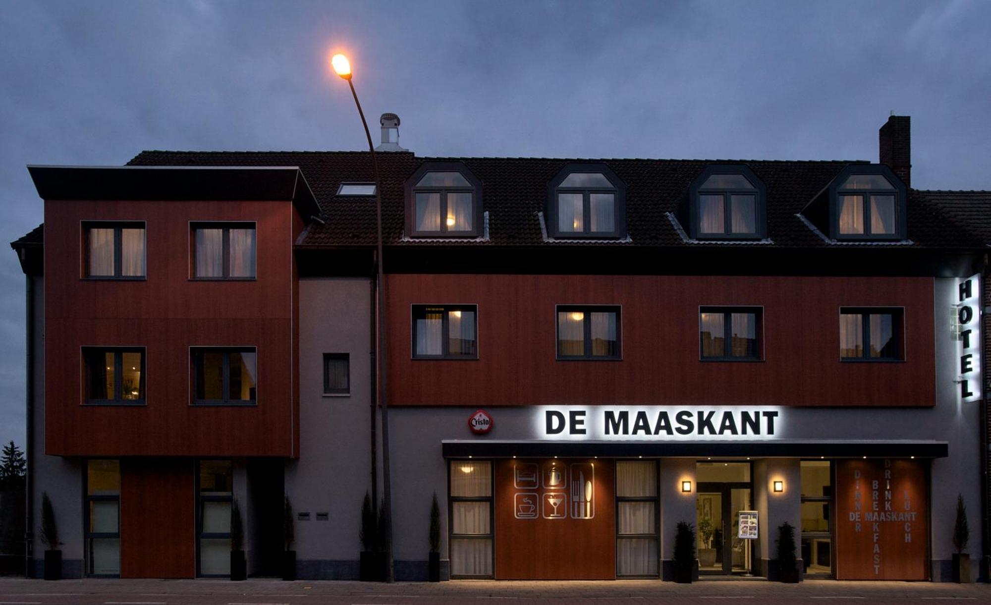 Hotel De Maaskant Maaseik Esterno foto